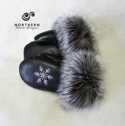 Traditional Leather Mitts Making Class - 2024 summer session