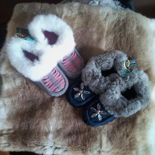 moccasins, slippers, leather weave, leather, fur