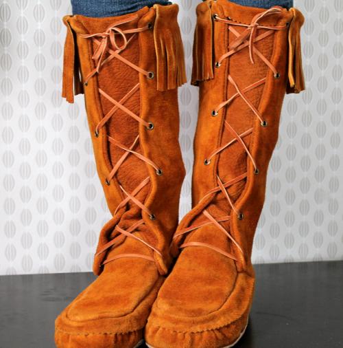 mukluks, laced mukluks, trapper mukluks