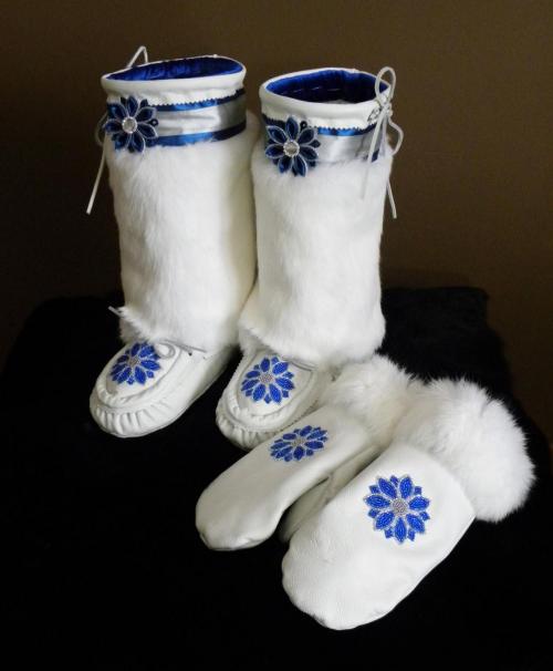 Basic Style Mukluks, Full Height