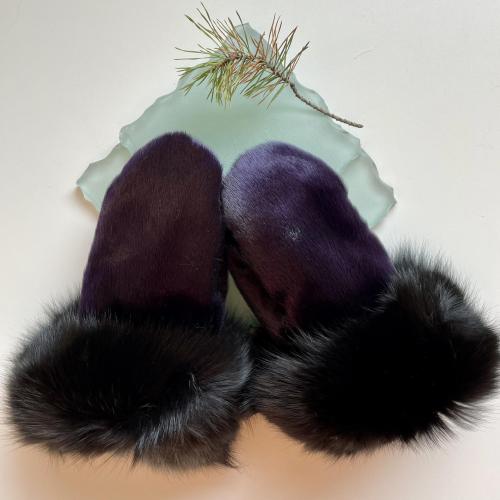 Purple Seal Skin and Fox Fur trimmed mitts - Size Medium