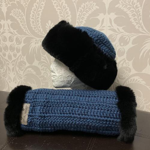 Istas Fur Hat with optional Hand Muff