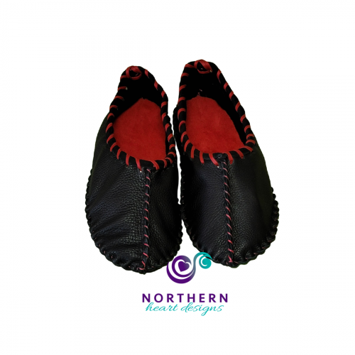 Black and Red Deerskin Ballet-Style Flats, Ladies size 5.5