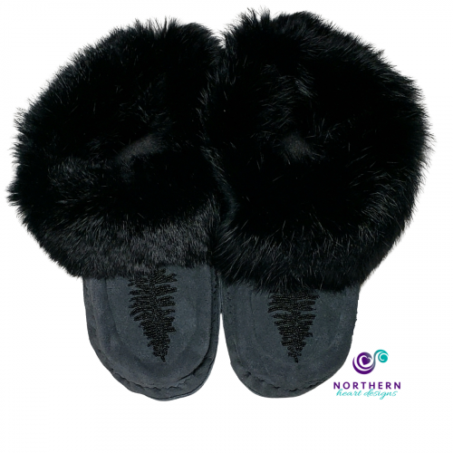 Moccasin slippers - Level 4 Beading