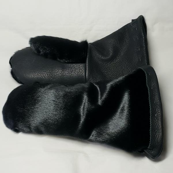 Sealskin gauntlets, seal mitts, seal fur, gauntlet mitts