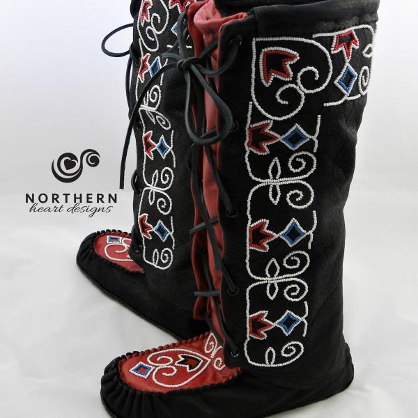 mukluks, laced mukluks, trapper mukluks, beaded mukluks, mi'kmaq beading