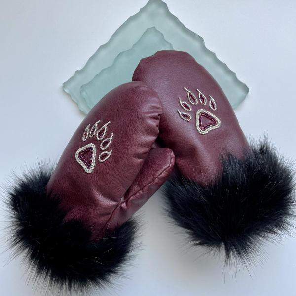 Vegan Bear Paw Beaded Mitts - Size Large