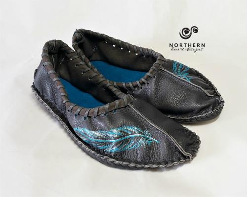 soft moccasin, deerskin shoe, ballet flat, leather slipper